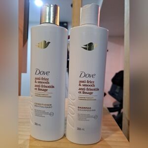 New Dove Damage Therapy Anti-Frizz And Smooth Shampoo and Conditioner Set